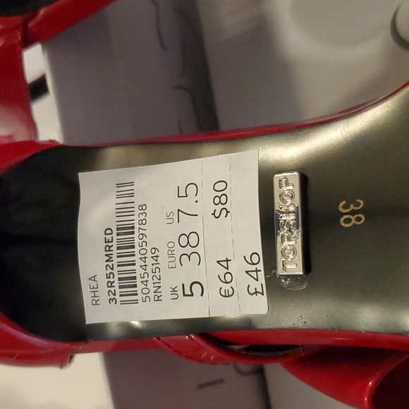 Brand new in box Topshop Red dress shoes - Picture 3 of 8